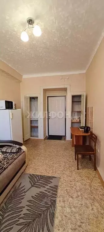 Комната Новосибирская область, Новосибирск ул. Титова, 10 (14.0 м) - Фото 2