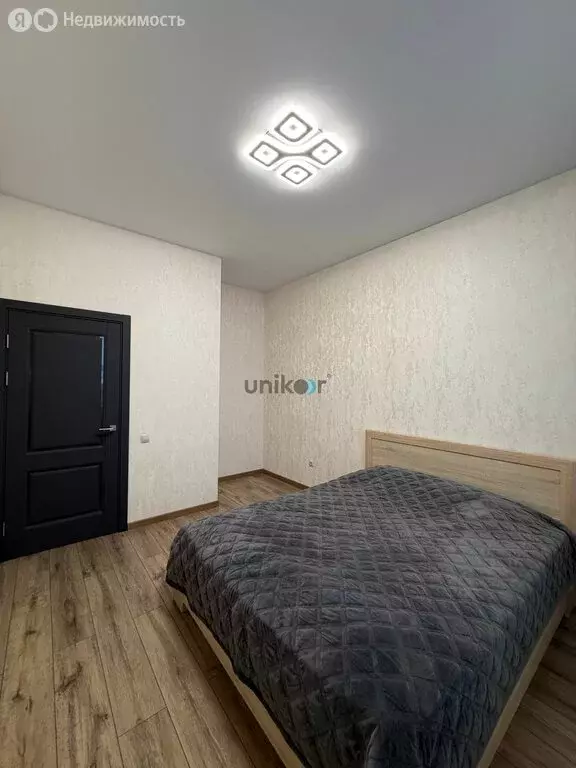 2-комнатная квартира: Октябрьский, улица Рахимьяна Насырова, 7/1 (56.7 ... - Фото 1