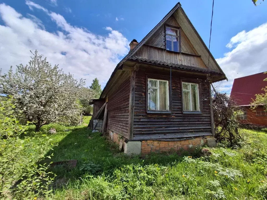 Дом в Калужская область, Ферзиковский муниципальный округ, д. Петрово ... - Фото 1