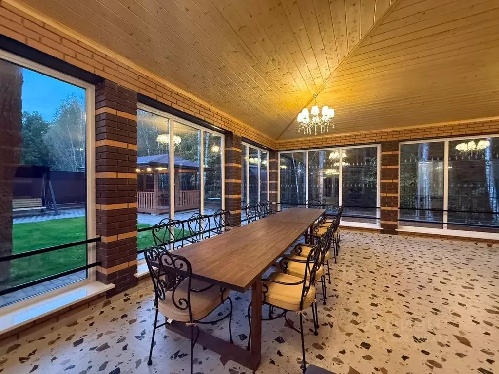 Дом в Москва д. Романцево, ул. Лесная, 19 (300 м) - Фото 1