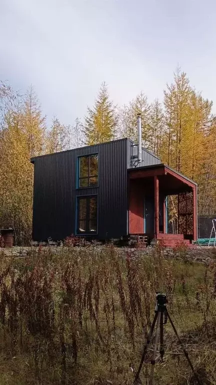 Дом в Саха (Якутия), Нерюнгри Беркакит пгт, ул. Первостроителей (30 м) - Фото 1