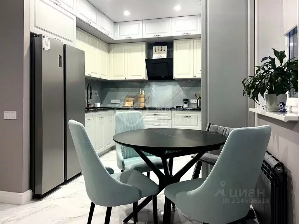 3-к кв. Волгоградская область, Волгоград ул. Полоненко, 10 (96.0 м) - Фото 1