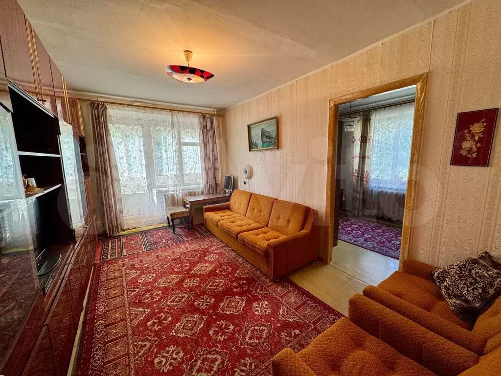 2-к. квартира, 41 м, 1/5 эт. - Фото 1
