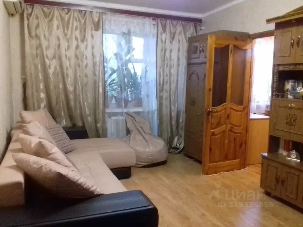 2-к кв. Крым, Феодосия бул. Старшинова, 3 (43.0 м) - Фото 0