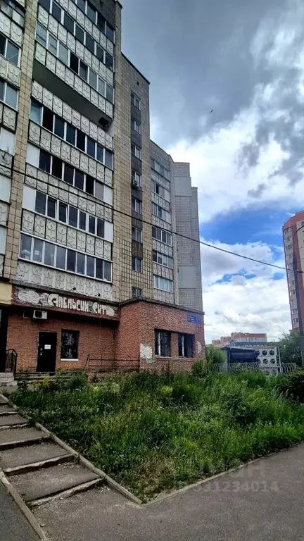 Помещение свободного назначения в Татарстан, Казань ул. Сабан, 1 (142 ... - Фото 1