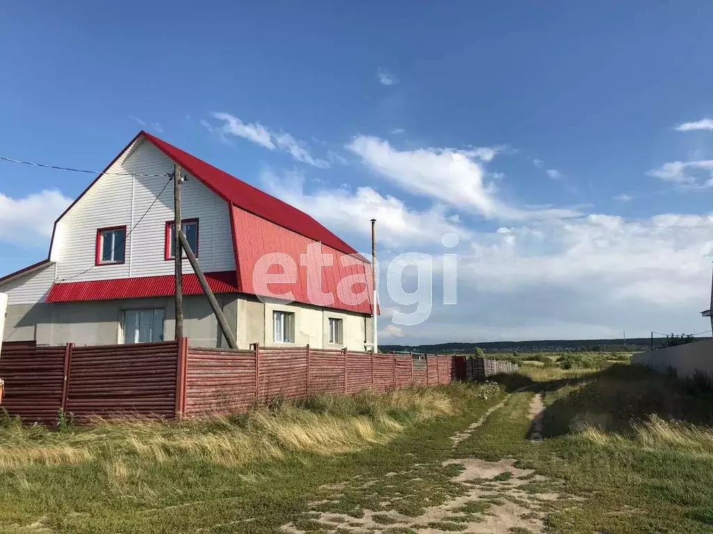 Дом в Тюменская область, Исетский район, д. Гаева  (237 м) - Фото 1