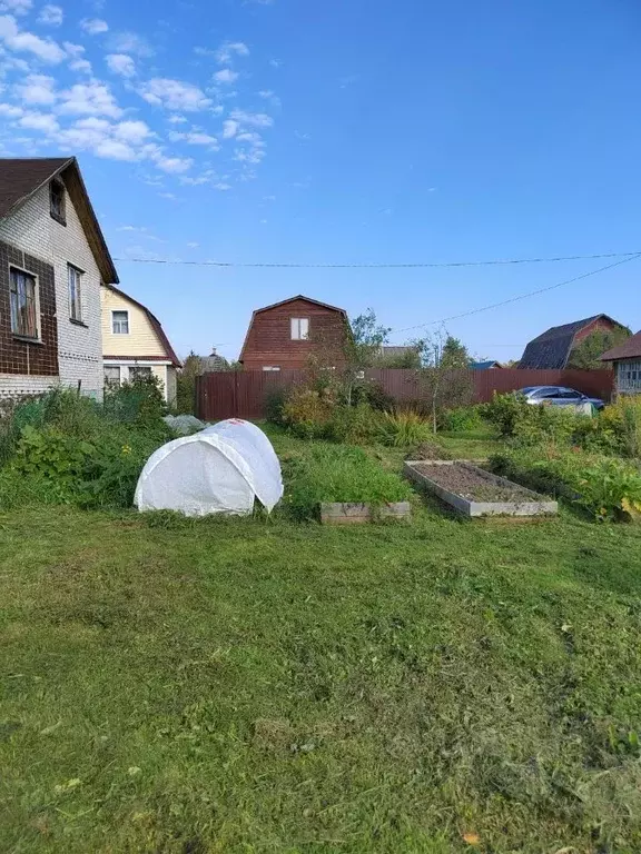 дом в ленинградская область, волхов труженик снт, ул. смородная (13 м) - Фото 1