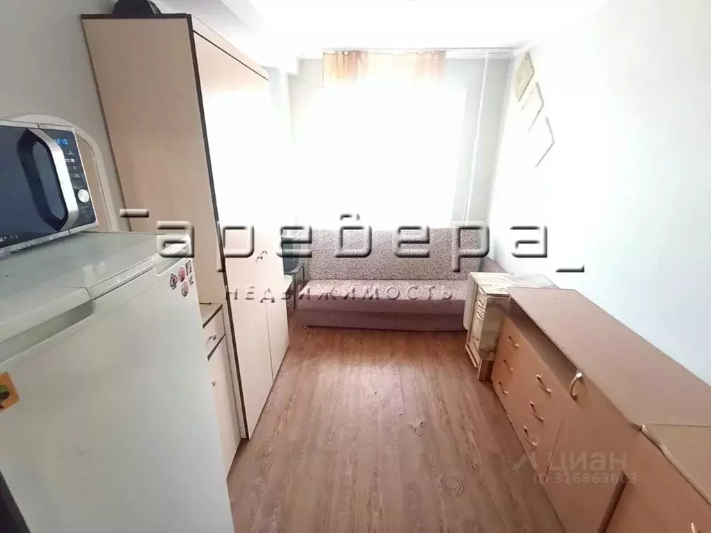Комната Красноярский край, Красноярск ул. Ады Лебедевой, 12 (9.0 м) - Фото 0
