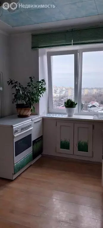 3-комнатная квартира: Нижний Новгород, улица Куйбышева, 61 (72 м) - Фото 1