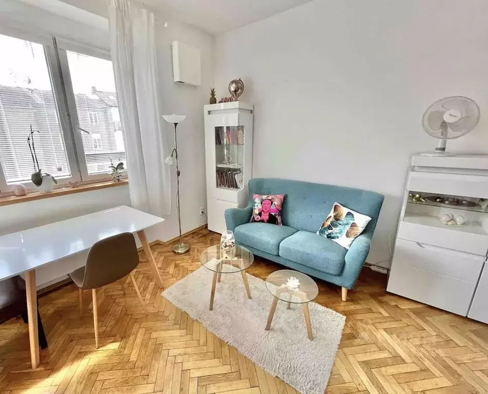 Студия Санкт-Петербург Коломенская ул., 44 (25.0 м) - Фото 1
