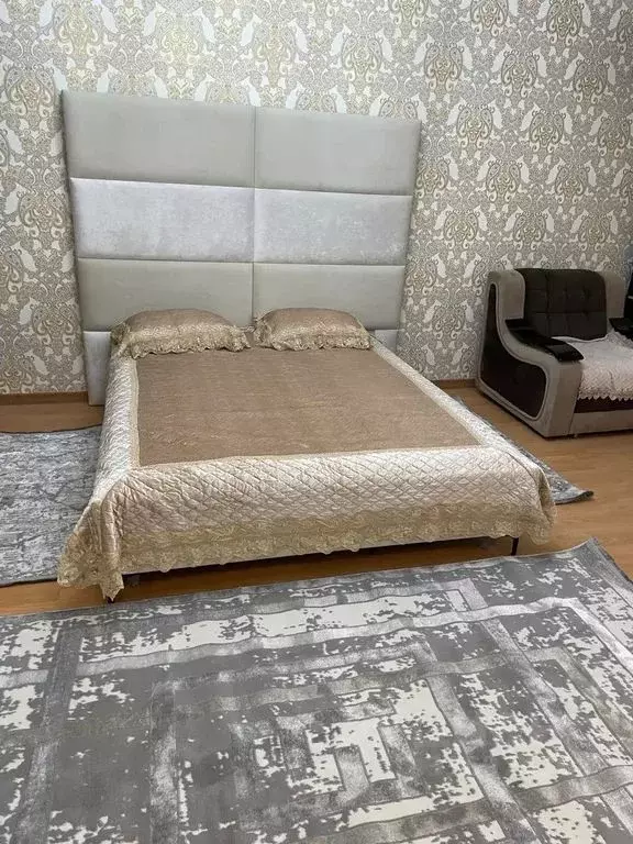 2-к кв. Дагестан, Махачкала просп. Расула Гамзатова, 121А (75.0 м) - Фото 0