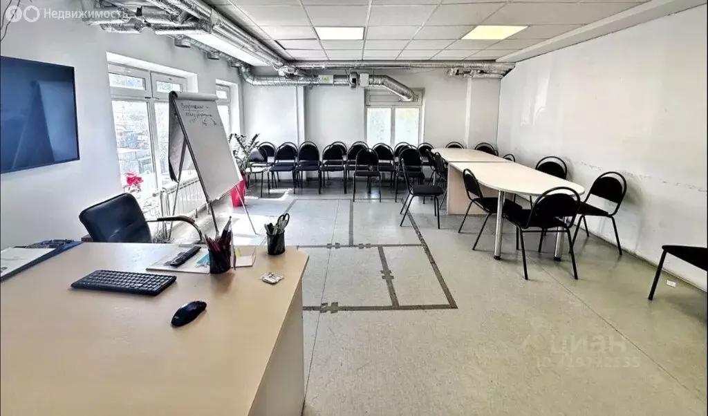 Офис (327 м) - Фото 1