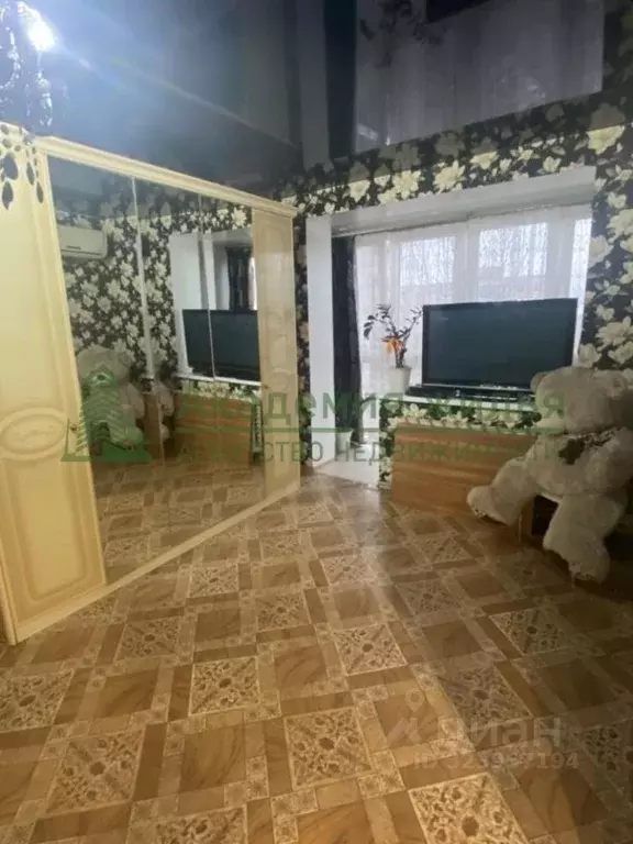 1-к кв. Саратовская область, Саратов Деловая ул., 22 (30.5 м) - Фото 2