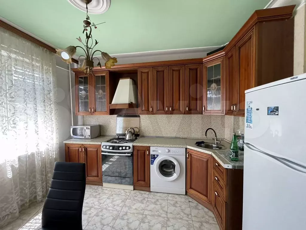 4-к. квартира, 97 м, 5/9 эт. - Фото 0