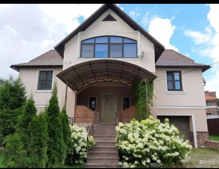 Коттедж в Московская область, Химки Клязьма-Старбеево мкр,  (300 м) - Фото 1