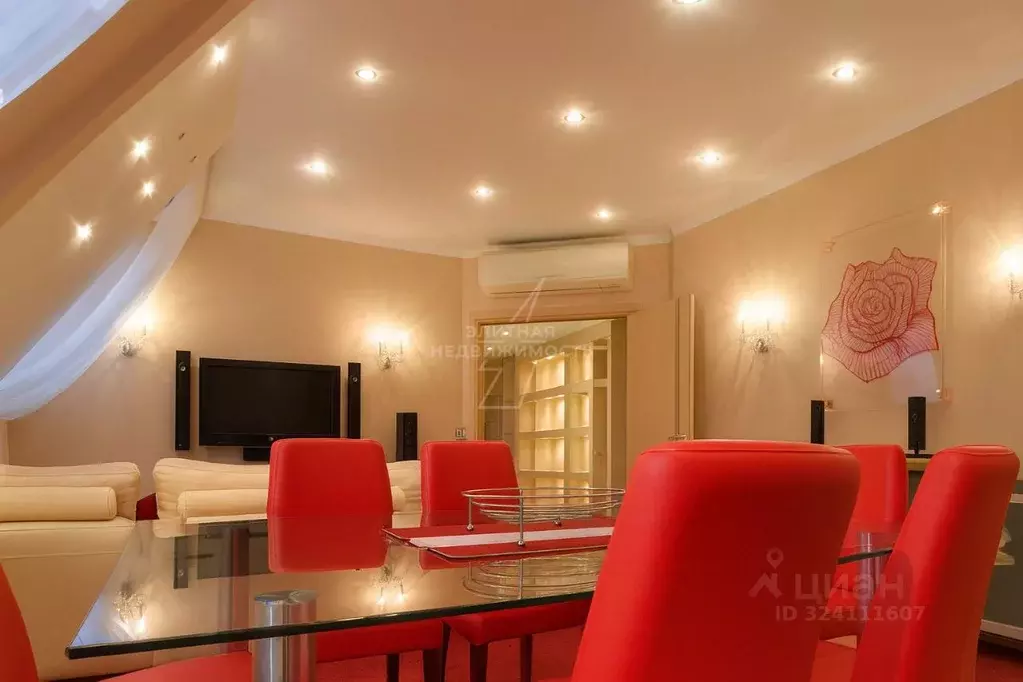 2-к кв. Санкт-Петербург Невский просп., 131 (120.0 м) - Фото 1