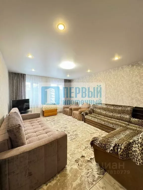 2-к кв. Марий Эл, Йошкар-Ола ул. Машиностроителей, 116 (63.0 м) - Фото 1