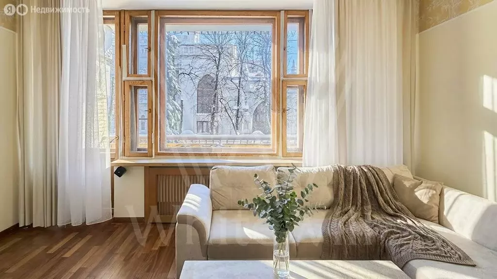 2-комнатная квартира: Москва, улица Спиридоновка, 19 (80 м) - Фото 1