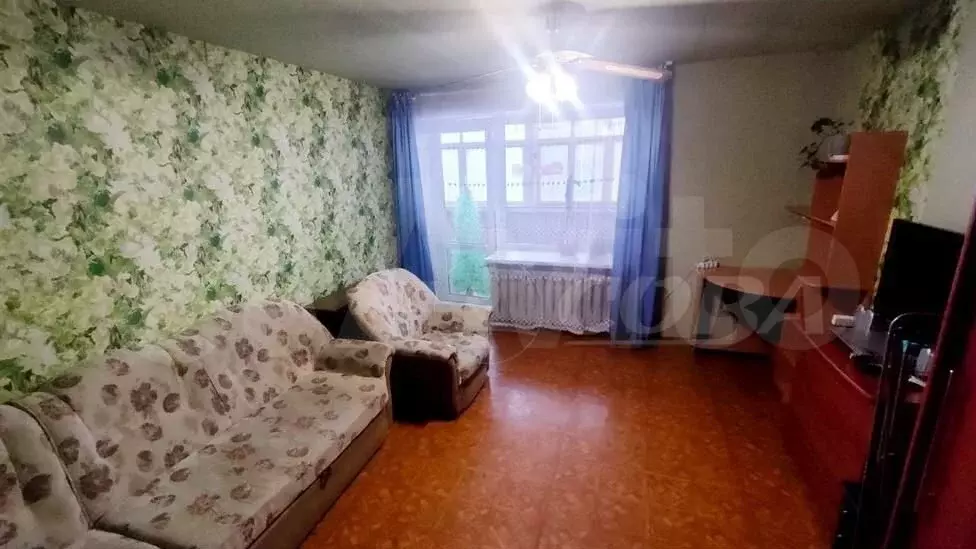 3-к. квартира, 60 м, 2/9 эт. - Фото 1