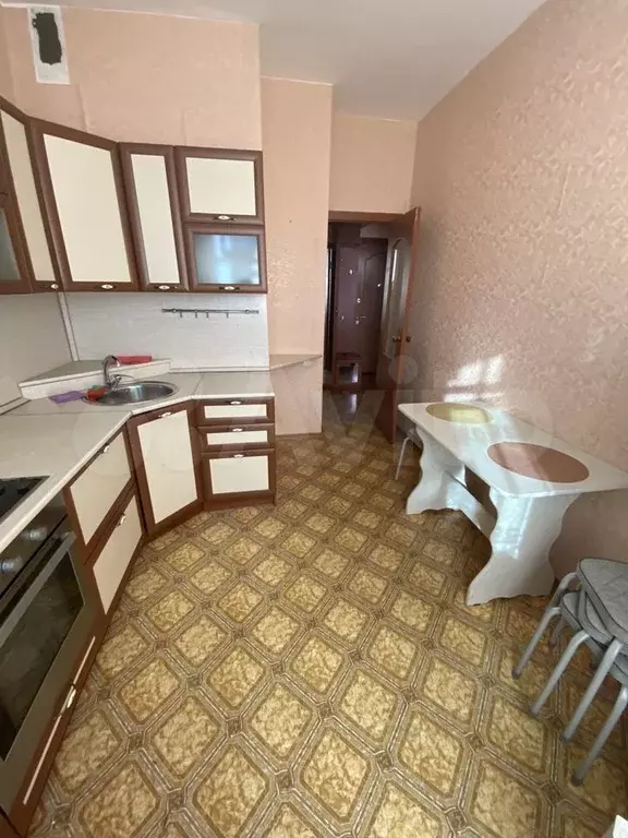 1-к. квартира, 40 м, 4/9 эт. - Фото 1