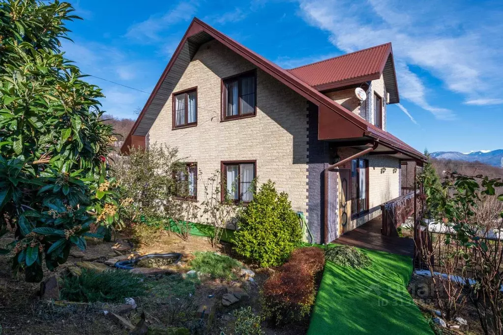 Дом в Краснодарский край, Сочи городской округ, с. Каштаны  (220 м) - Фото 0