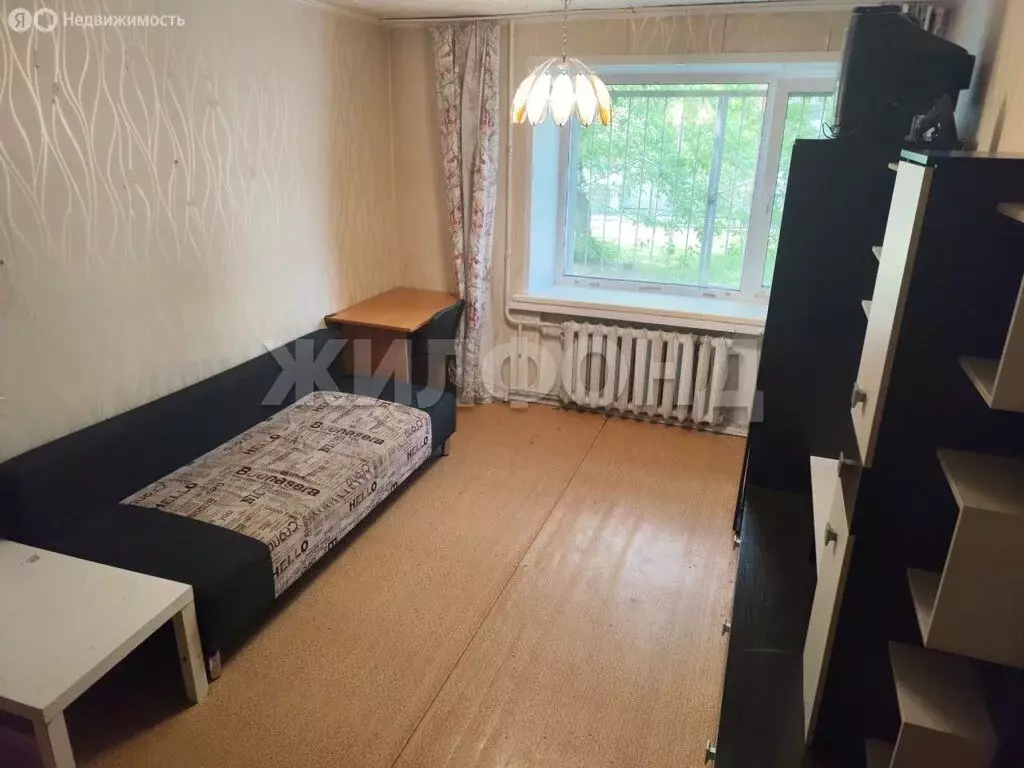 1к в -комнатной квартире (18 м) - Фото 0