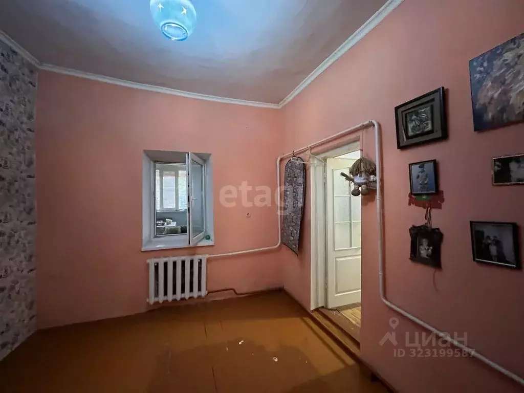 5-к кв. Крым, Сакский район, с. Охотниково ул. Советская (115.0 м) - Фото 1