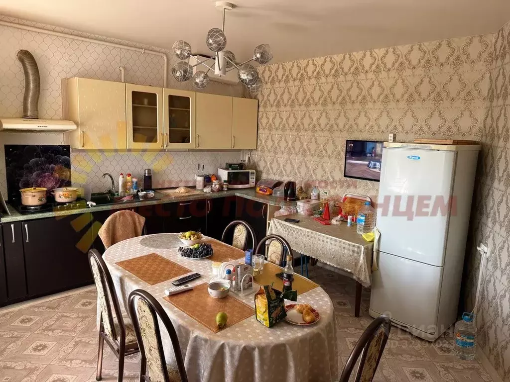 Дом в Краснодарский край, Ейское городское поселение, пос. ... - Фото 2