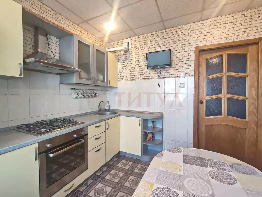 3-к кв. Белгородская область, Старый Оскол ул. Свердлова, 25 (63.0 м) - Фото 2