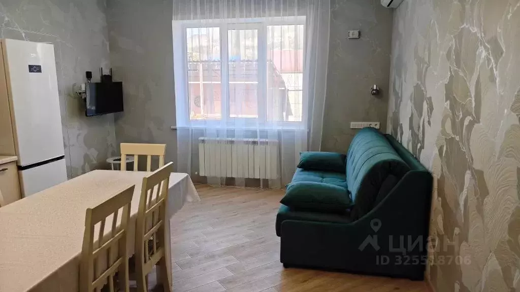 Дом в Ставропольский край, Предгорный муниципальный округ, пос. ... - Фото 2