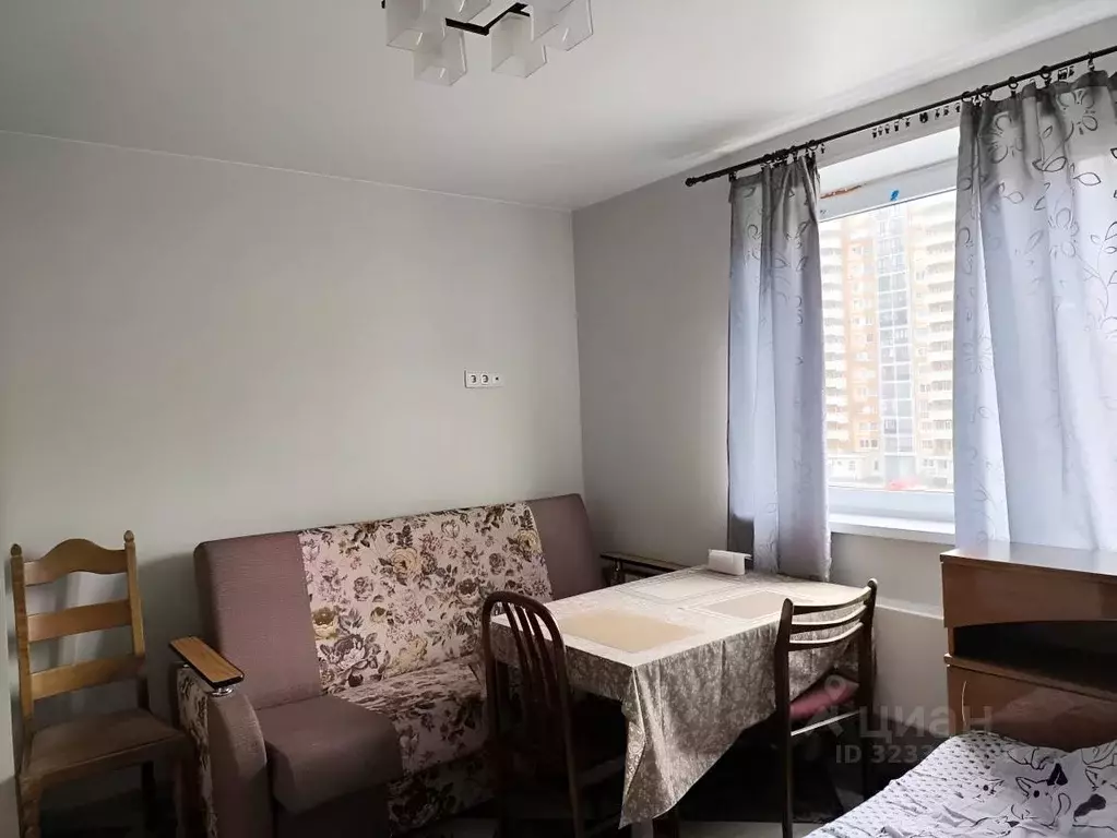 Студия Московская область, Домодедово Южный мкр, ул. Курыжова, 32 ... - Фото 1