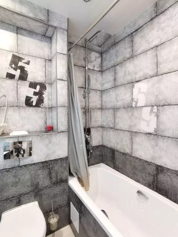 1-к кв. Ленинградская область, Мурино Всеволожский район, бул. ... - Фото 2