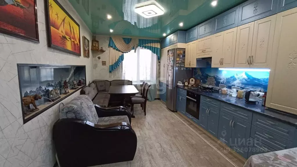 2-к кв. Башкортостан, Стерлитамак ул. Карла Маркса, 152 (83.0 м) - Фото 2