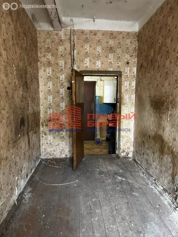 1к в 7-комнатной квартире (10 м) - Фото 0