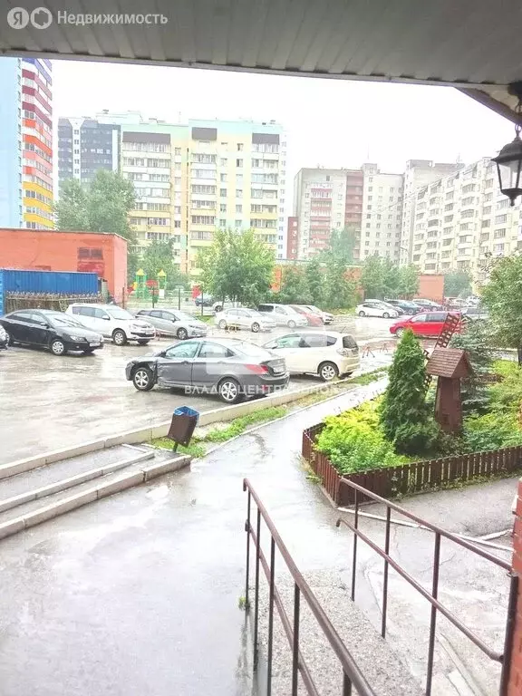 2-комнатная квартира: Новосибирск, Волховская улица, 33/1 (66 м) - Фото 1