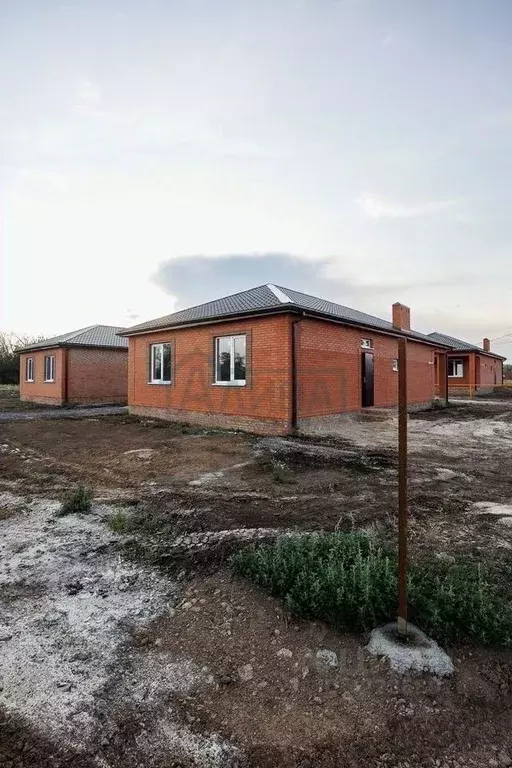 Дом в Ростовская область, Неклиновский район, с. Новобессергеневка ... - Фото 2