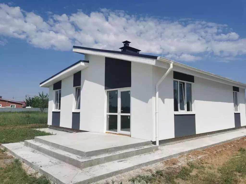 Дом в Самарская область, Ставропольский район, с. Подстепки Садовая ... - Фото 1