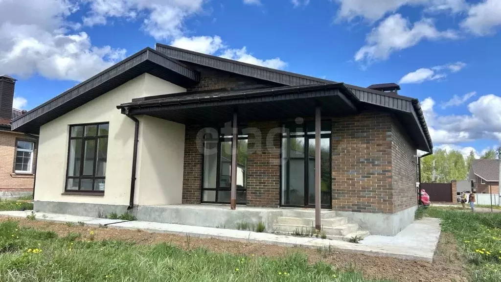 Дом в Тульская область, Тула городской округ, д. Харино аллея Хвойная, ... - Фото 1