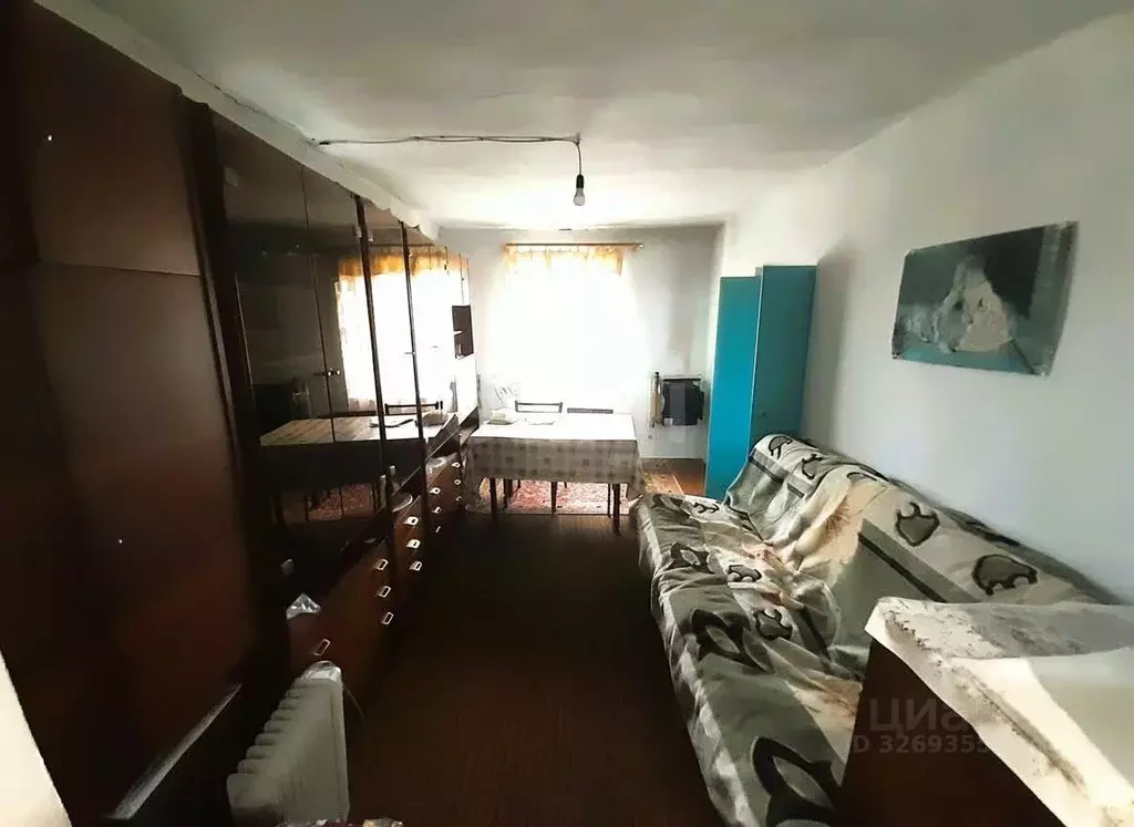 Дом в Крым, Сакский район, Охотниковское с/пос, с. Орлянка ул. Мира ... - Фото 2