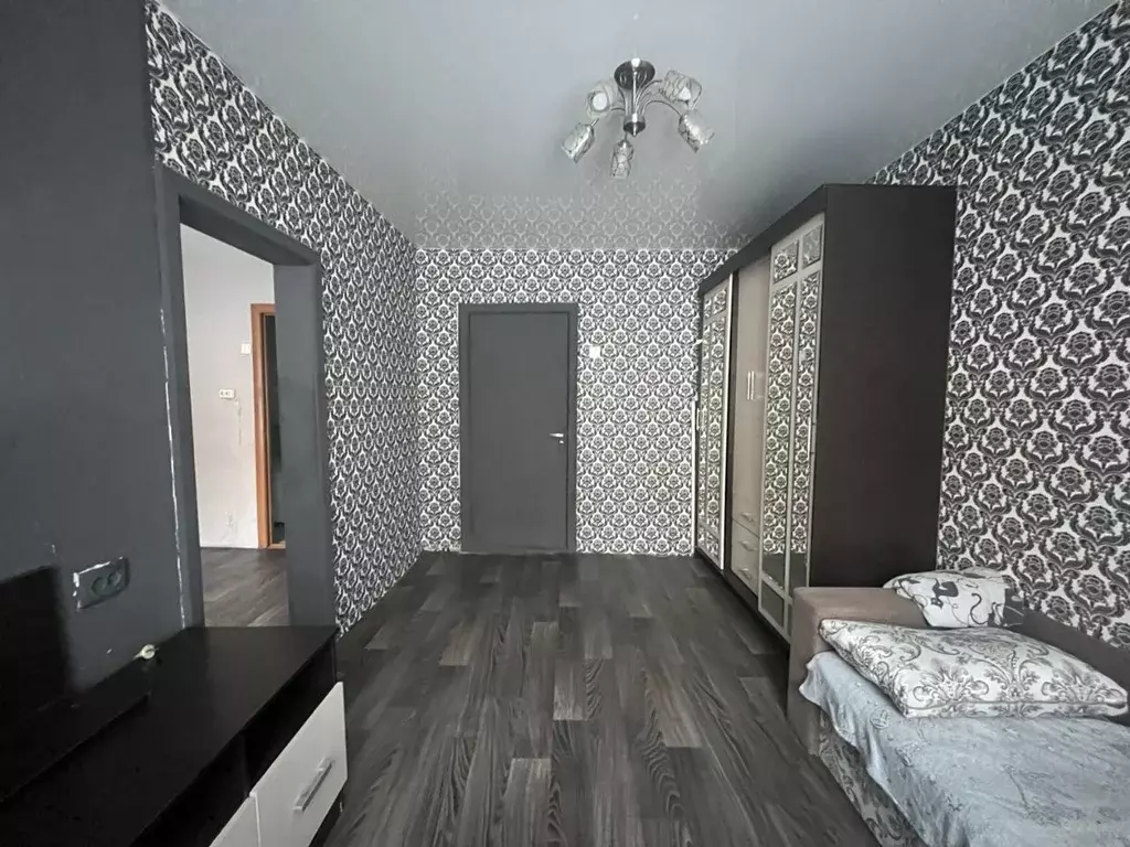 1-к кв. Красноярский край, Красноярск ул. 60 лет Октября, 151 (32.0 м) - Фото 1