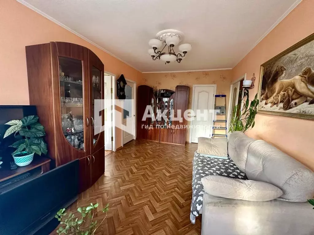 4-к кв. Ивановская область, Кохма ул. Владимирская, 18 (60.0 м) - Фото 0