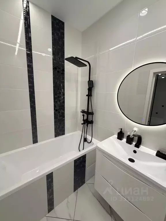 2-к кв. Хакасия, Абакан ул. Кирова, 120А (44.0 м) - Фото 1