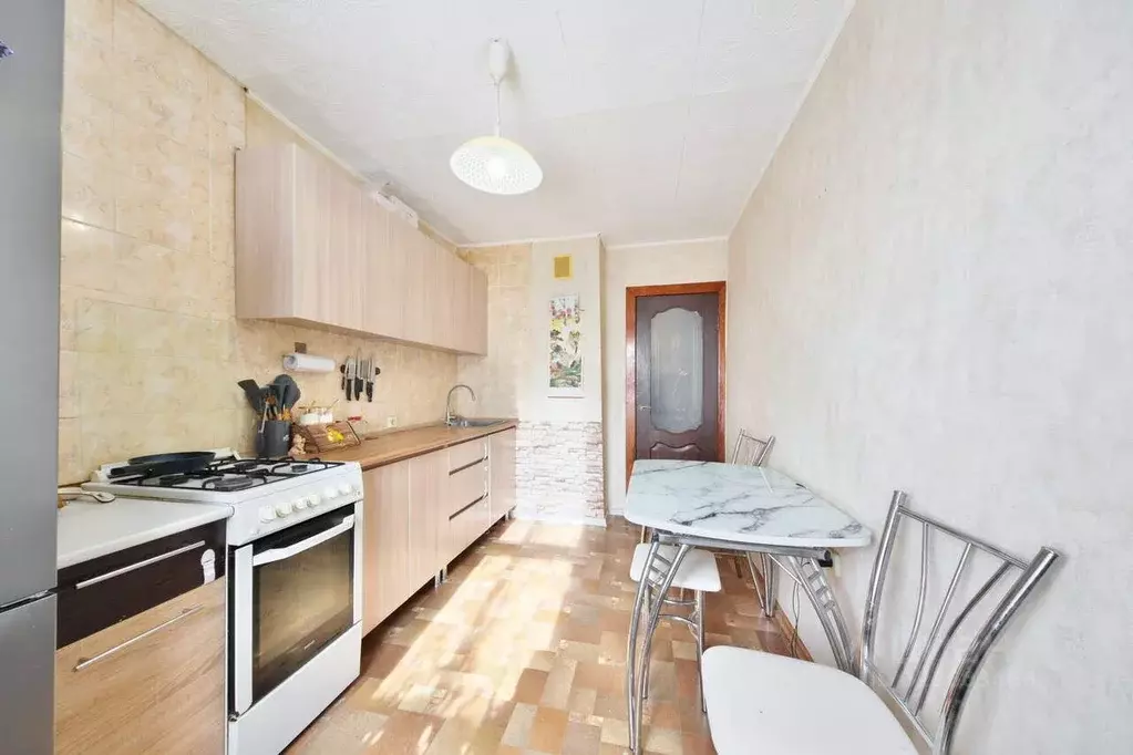 2-к кв. Севастополь ул. Хрусталева, 179 (60.4 м) - Фото 1