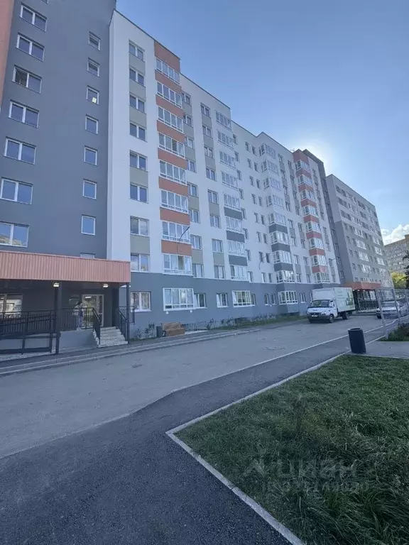 1-к кв. Пермский край, Пермь Нейвинская ул., 5 (33.5 м) - Фото 1