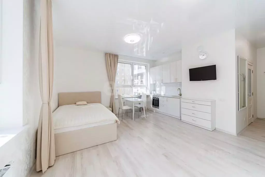 Студия Тюменская область, Тюмень ул. Московский Тракт, 83к6 (35.1 м) - Фото 1