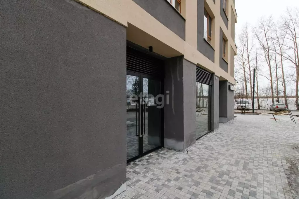 Торговая площадь в Тюменская область, Тюмень ДОК мкр, ул. Воронинская, ... - Фото 1