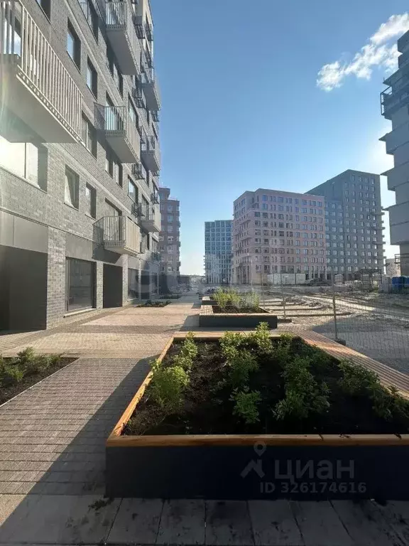 Помещение свободного назначения в Тюменская область, Тюмень ул. ... - Фото 1