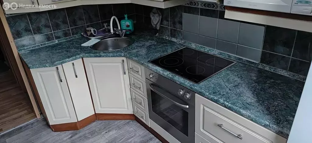 3-комнатная квартира: Мурманск, Кольский проспект, 160 (60.1 м) - Фото 1