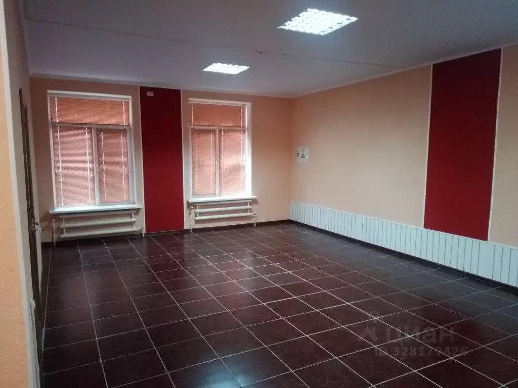 Помещение свободного назначения в Крым, Керчь ул. Советская, 15 (70 м) - Фото 2