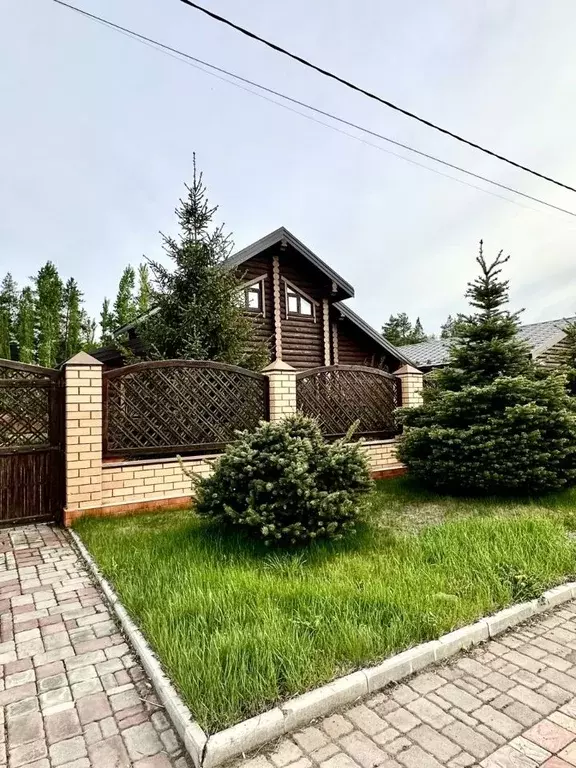 Дом в Оренбургская область, Оренбургский район, с. Нежинка ул. ... - Фото 1